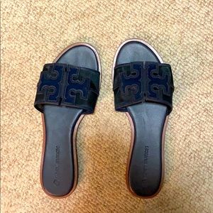 Tory Burch logo flats
